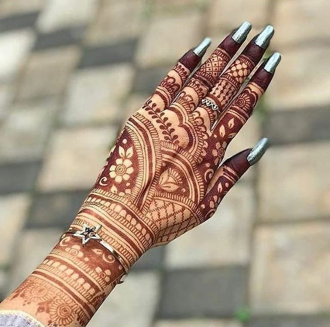 Engagement Henna